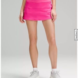 Lululemon mid-rise pace revival skirt